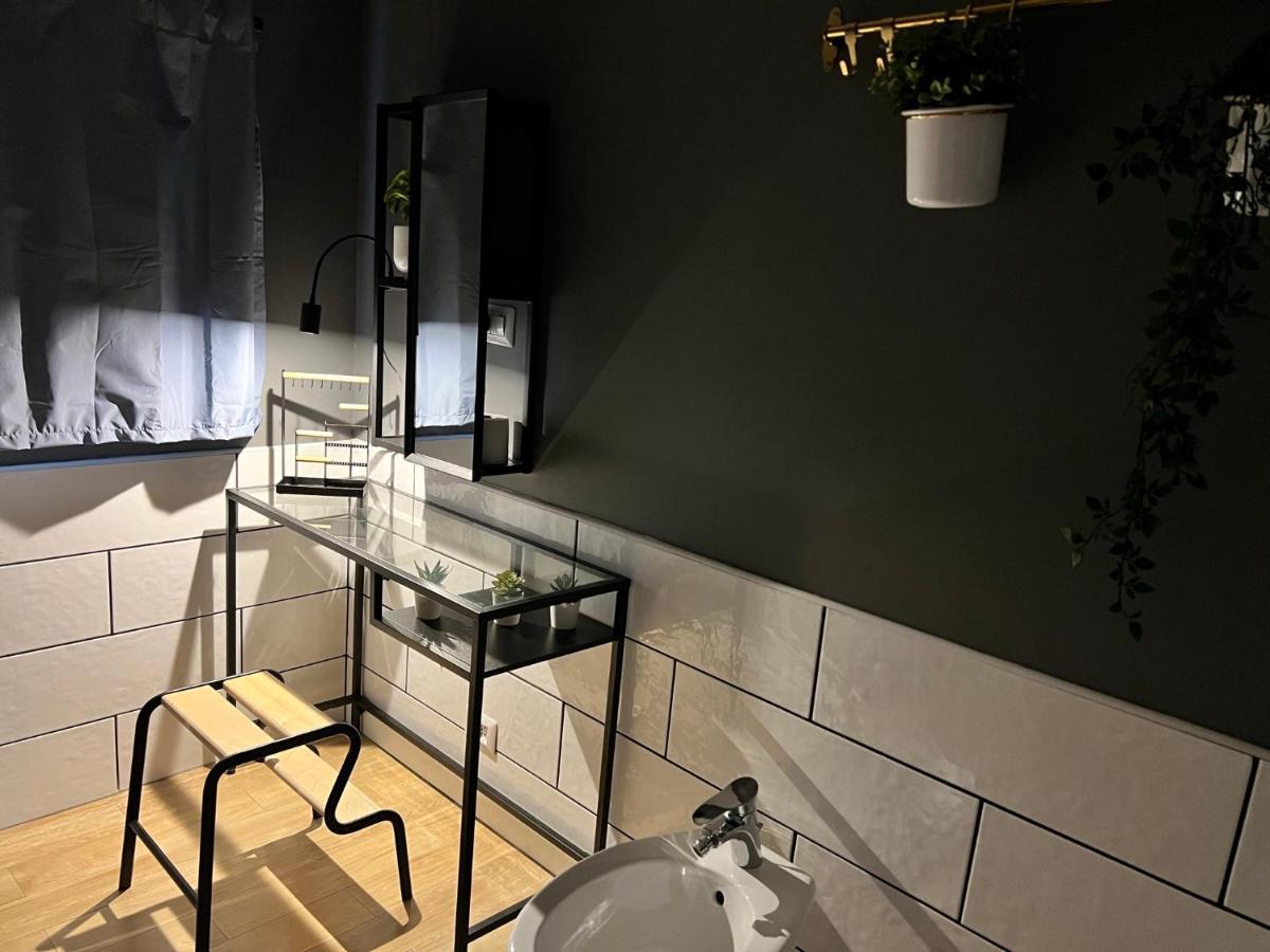 Palazzo Berardi Bed & Breakfast Taranto Ngoại thất bức ảnh