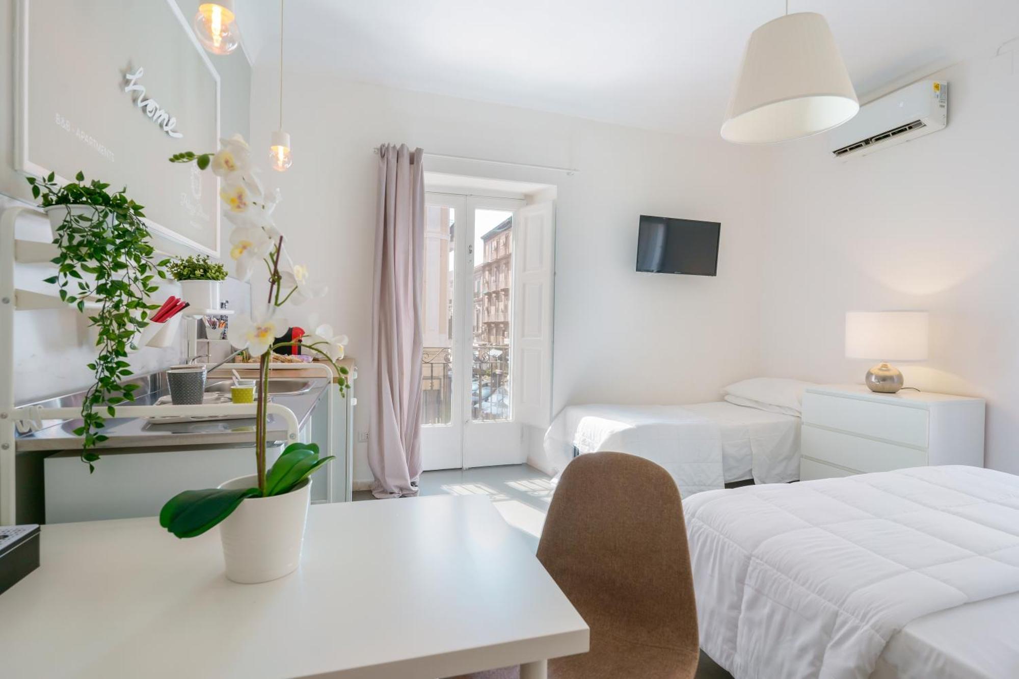 Palazzo Berardi Bed & Breakfast Taranto Ngoại thất bức ảnh