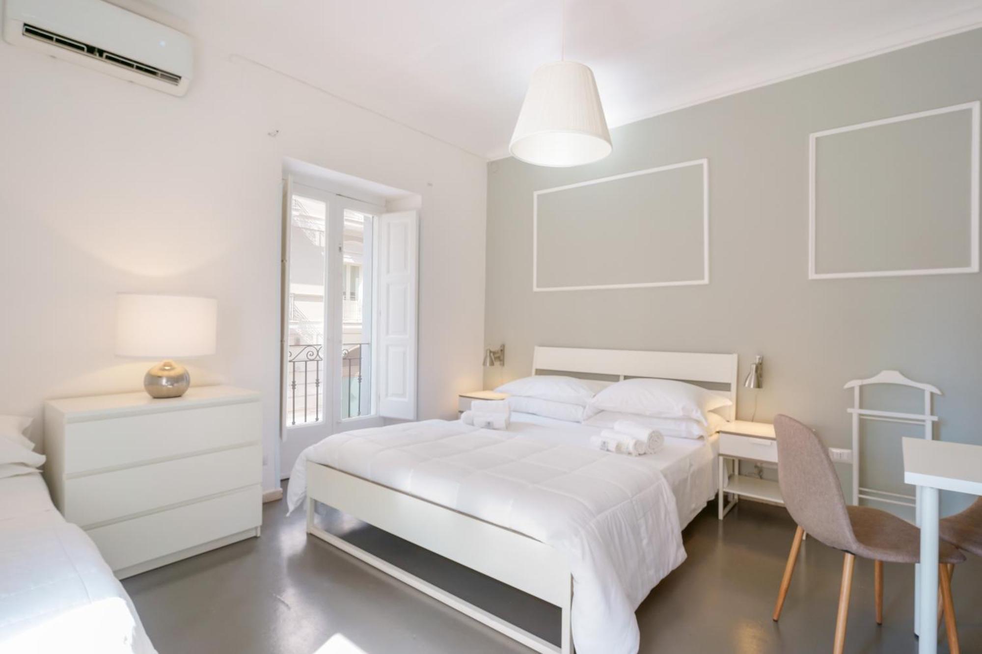 Palazzo Berardi Bed & Breakfast Taranto Ngoại thất bức ảnh
